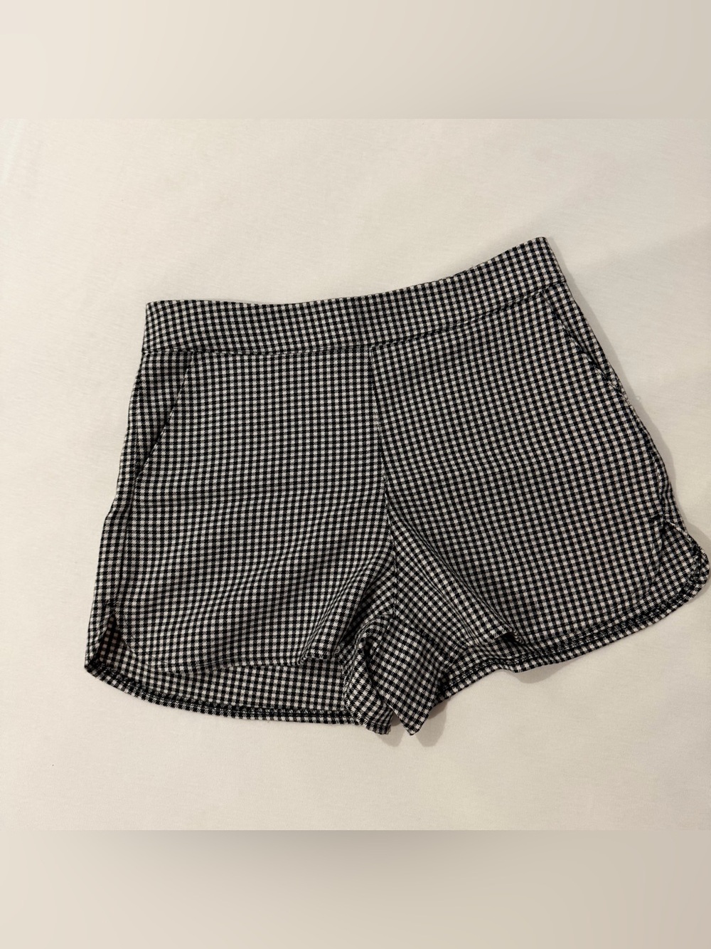 Brandy Melville Black & White Gingham High Waist Shorts
